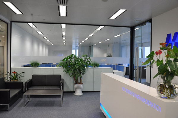 武漢辦公室隔墻單層玻璃