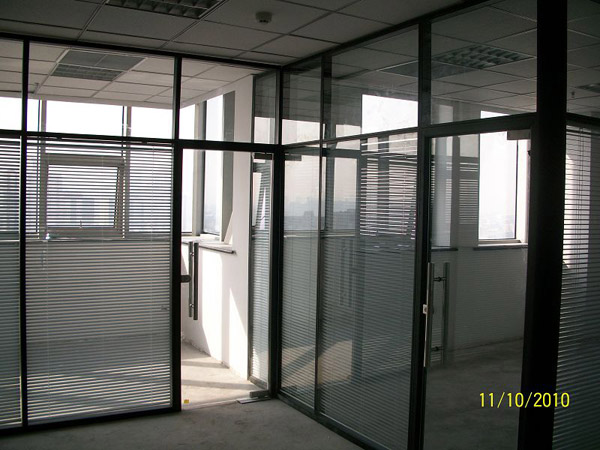 雙層玻璃夾百葉隔斷系列