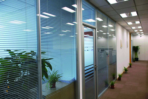 <b>雙層玻璃夾百葉隔斷系列</b>